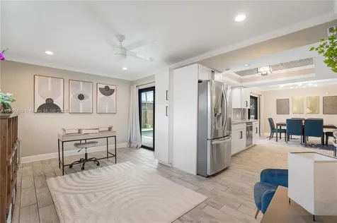11811 NW 29th Street Sunrise FL 33323