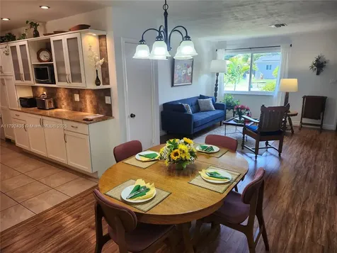 8750 SW 42nd Street Miami FL 33165