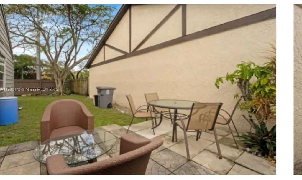 11233 W Model Circle W Boca Raton FL 33428