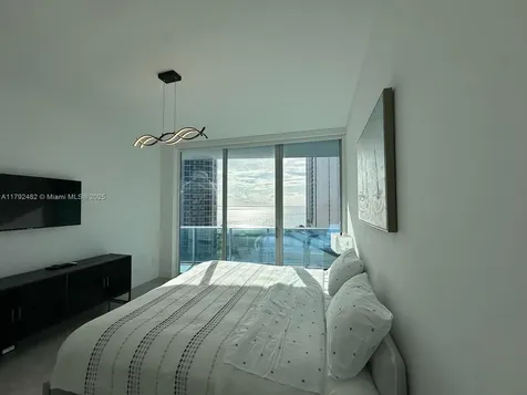 17550 Collins Avenue Sunny Isles Beach FL 33160