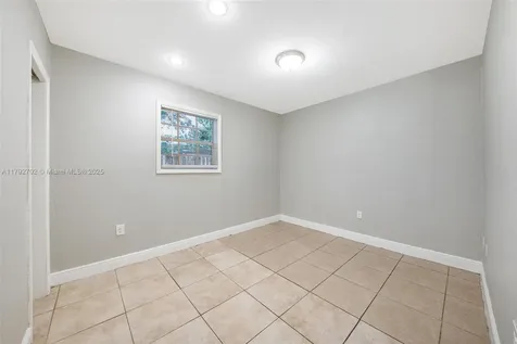 1131 NE 211th Street Miami FL 33179