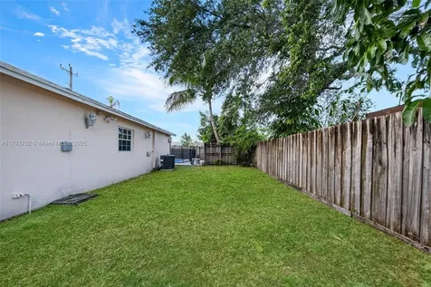 1131 NE 211th Street Miami FL 33179