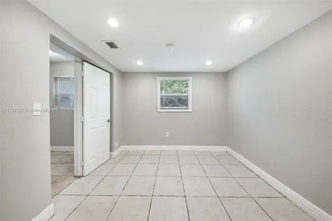 1131 NE 211th Street Miami FL 33179