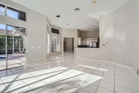 1081 SW 156th Avenue Pembroke Pines FL 33027