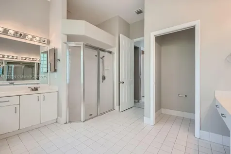 1081 SW 156th Avenue Pembroke Pines FL 33027
