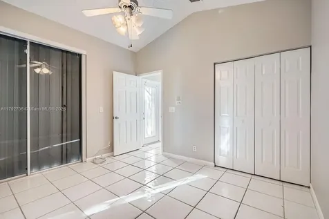 1081 SW 156th Avenue Pembroke Pines FL 33027