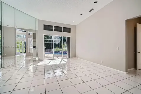 1081 SW 156th Avenue Pembroke Pines FL 33027