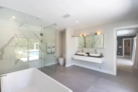 14405 SW 84th Court Palmetto Bay FL 33158