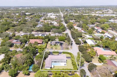 14405 SW 84th Court Palmetto Bay FL 33158