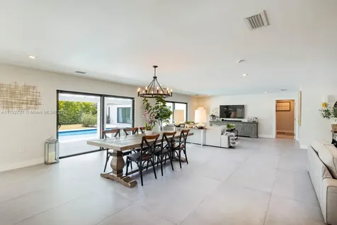 14405 SW 84th Court Palmetto Bay FL 33158