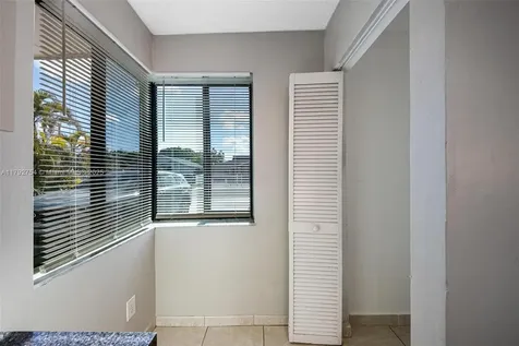 19231 SW 121st Avenue Miami FL 33177