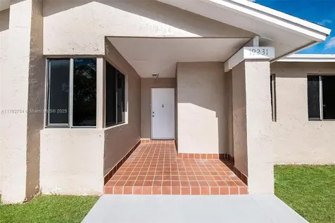 19231 SW 121st Avenue Miami FL 33177