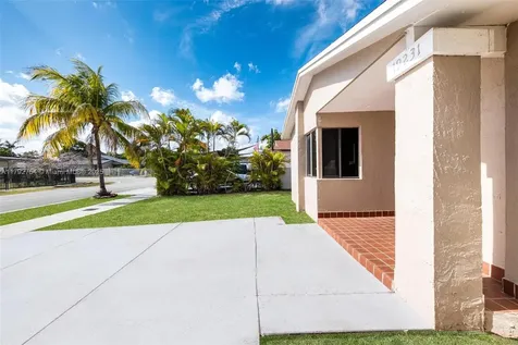 19231 SW 121st Avenue Miami FL 33177