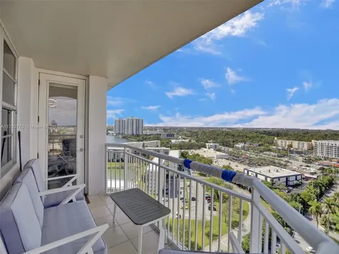 18011 Biscayne Boulevard Aventura FL 33160