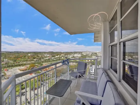18011 Biscayne Boulevard Aventura FL 33160