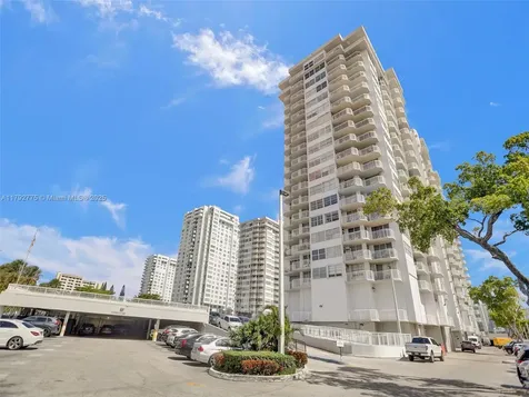 18011 Biscayne Boulevard Aventura FL 33160