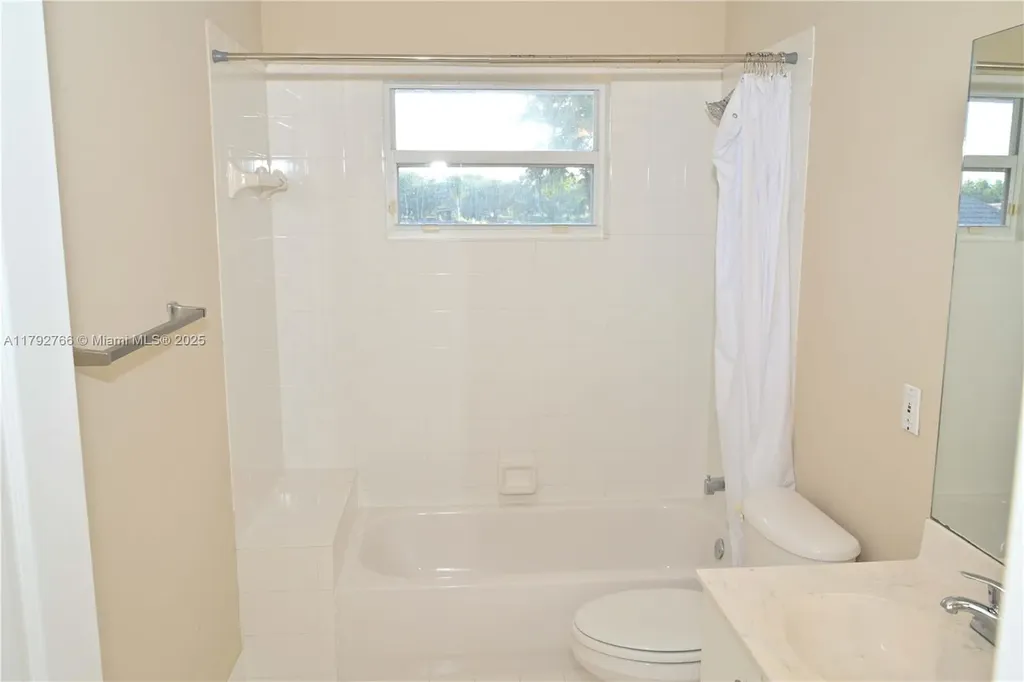 6777 NW 44th Court Coral Springs FL 33067