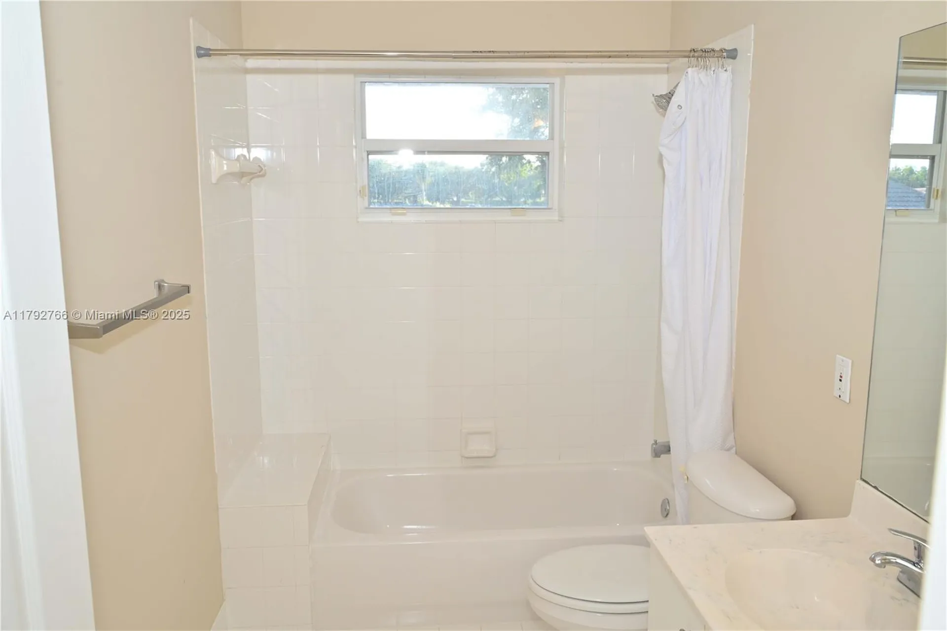 6777 NW 44th Court Coral Springs FL 33067