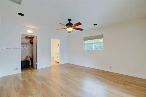 11560 NW 26th Street Plantation FL 33323