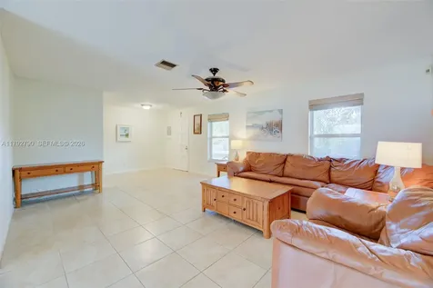 11560 NW 26th Street Plantation FL 33323