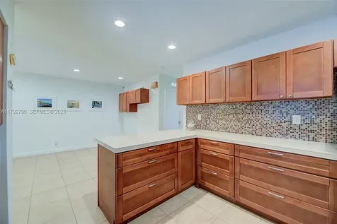 11560 NW 26th Street Plantation FL 33323