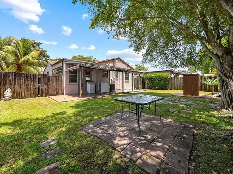 5860 SW 14th Street West Miami FL 33144