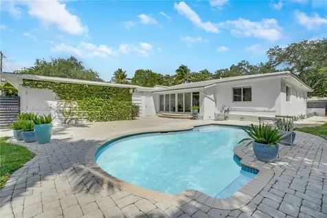 102 NE 94th Street Miami Shores FL 33138