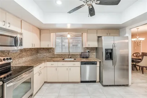 11431 NW 23rd Street Pembroke Pines FL 33026
