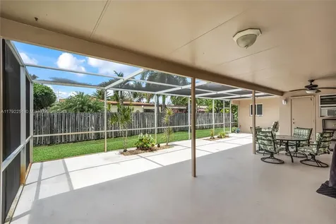 11431 NW 23rd Street Pembroke Pines FL 33026