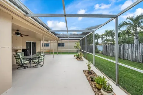 11431 NW 23rd Street Pembroke Pines FL 33026