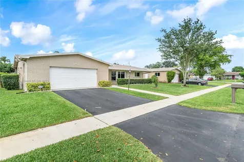 11431 NW 23rd Street Pembroke Pines FL 33026