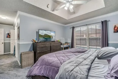 14024 N Cypress Cove Circle Davie FL 33325