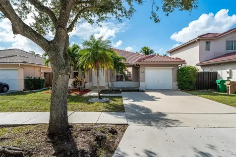 14024 N Cypress Cove Circle Davie FL 33325