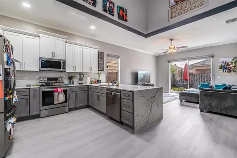 14024 N Cypress Cove Circle Davie FL 33325
