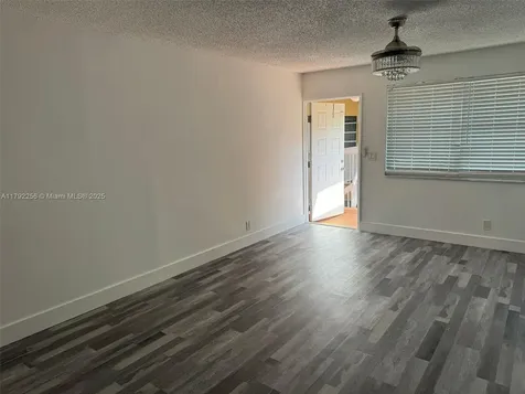10068 Twin Lakes Drive Coral Springs FL 33071