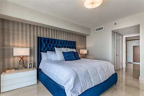 495 Brickell Avenue Miami FL 33131