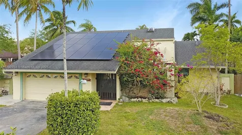 12271 SW 95th Street Miami FL 33186