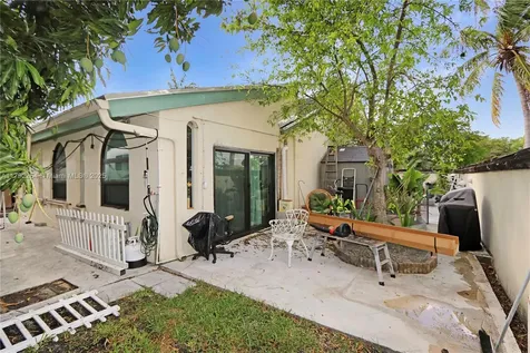 12271 SW 95th Street Miami FL 33186