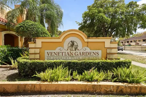 17911 NW 68th Avenue Hialeah FL 33015
