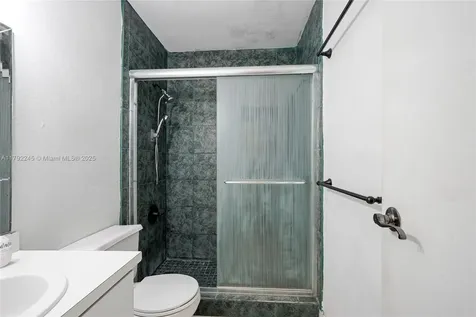 17911 NW 68th Avenue Hialeah FL 33015