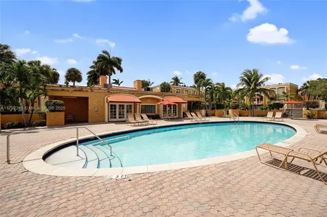 17911 NW 68th Avenue Hialeah FL 33015