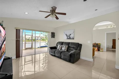 18271 SW 27th Street Miramar FL 33029