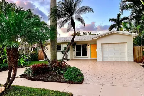 1318 Pierce Street Hollywood FL 33019