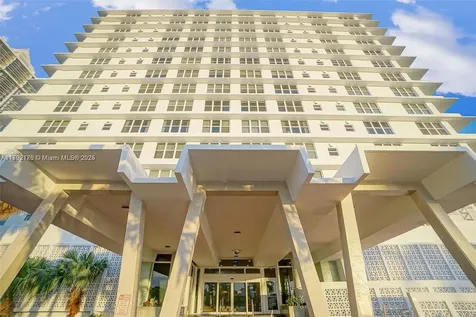 4747 Collins Avenue Miami Beach FL 33140