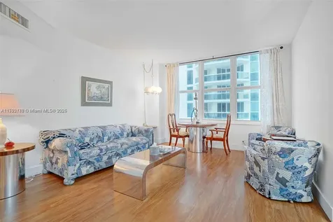 4747 Collins Avenue Miami Beach FL 33140