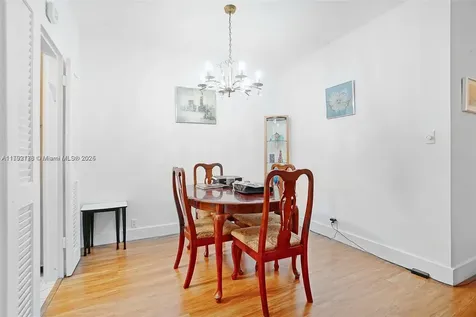 4747 Collins Avenue Miami Beach FL 33140