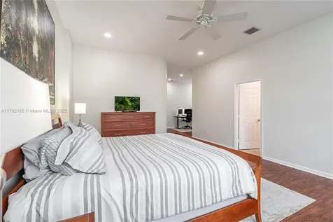 5064 SW 164th Avenue Miramar FL 33027