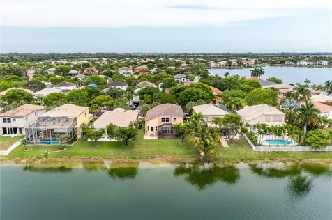 5064 SW 164th Avenue Miramar FL 33027