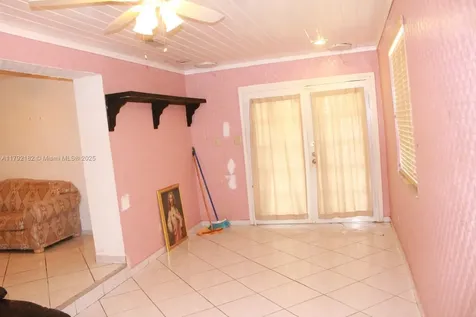 1623 SW 138th Court Miami FL 33175