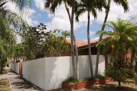 1623 SW 138th Court Miami FL 33175
